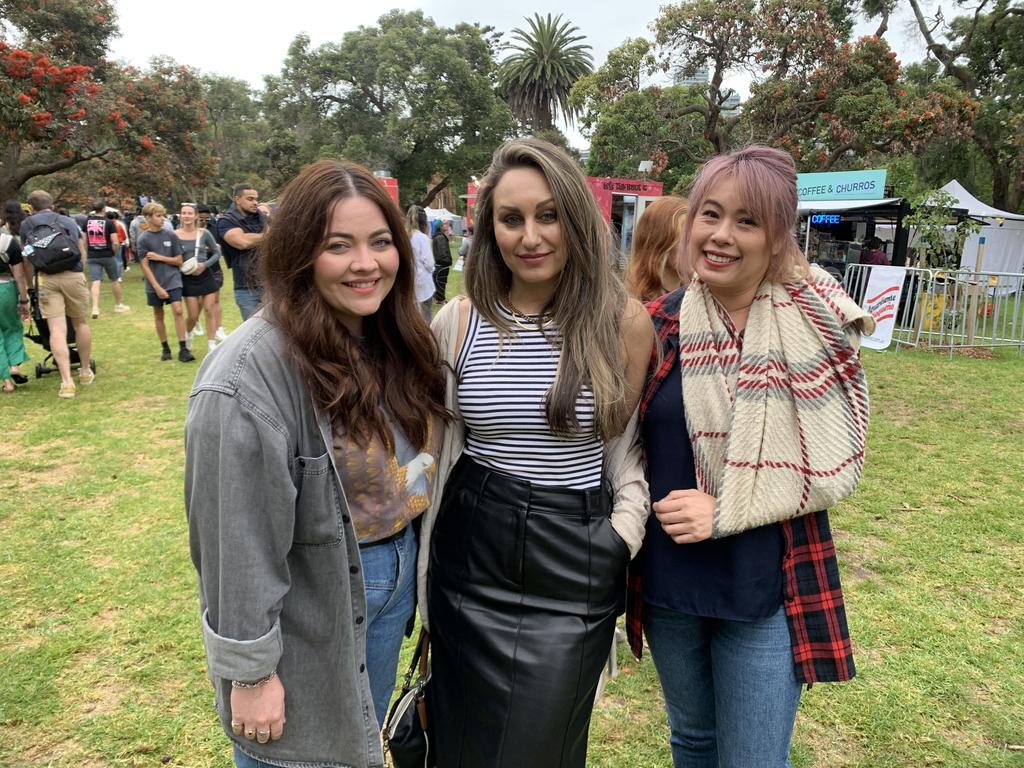 Candy Nelson, Tania Stojanova &amp; Lin Chen