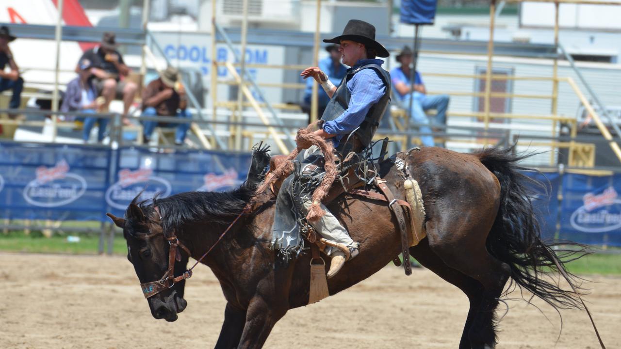 Sam Randall from Scone (NSW) in saddle bronc action at the Warwick Rodeo.