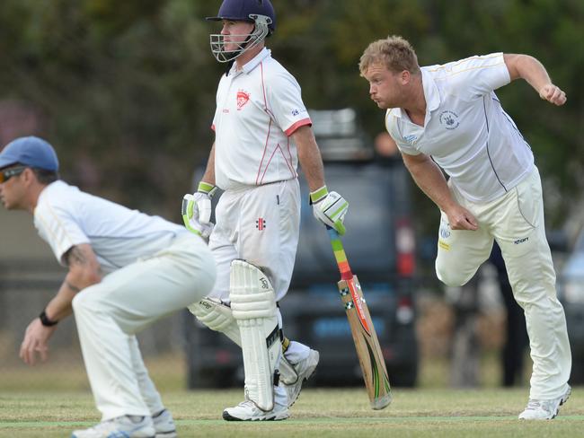 Heath Straughair bowling for Carlisle Park. Picture: Chris Eastman