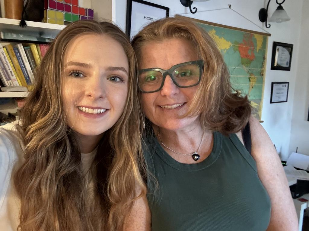 Lorna Berry, who said it took years to get a diagnosis for PCOS. with eldest daughter Samantha, 28. Image: Supplied.