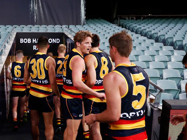 ADELAIDE, AUSTRALIA - MARCH 21: Rory Sloane of the Crows walks from the field during the round 1 AFL match between the Adelaide Crows and the Sydney Swans at Adelaide Oval on March 21, 2020 in Adelaide, Australia. (Photo by Daniel Kalisz/Getty Images) *** BESTPIX ***