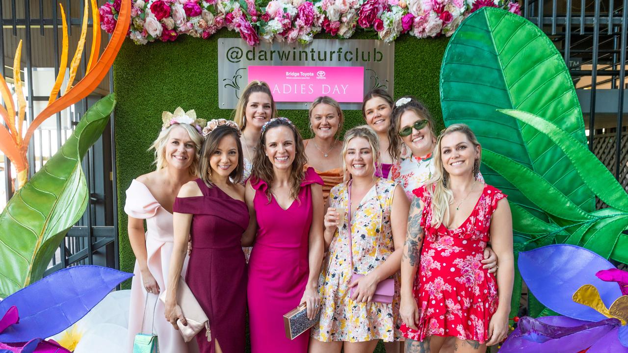 Sonia Lew Fatt, Jess Simons, Genevieve Dally, Sandra Ford, Jess East, Amy Norman, Tayla Wilson, Ash Pampling and Kirsten Brokenshire at the 2021 Darwin Cup Carnival Bridge Toyota Ladies’ Day. Picture: Che Chorley