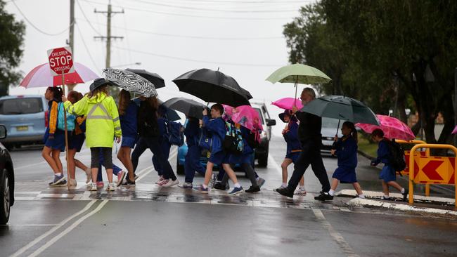 School speed zones: Police warn of danger with more than 19,000 ...