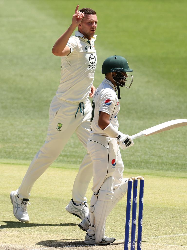 Australia’s attack thrived on Perth’s volatile surface. Picture: Paul Kane/Getty Images