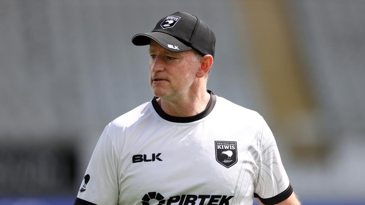 AUCKLAND, NEW ZEALAND - OCTOBER 16: Kiwis coach Michael Maguire watches warm up during a New Zealand Kiwis league training session at The Trusts Arena on October 16, 2023 in Auckland, New Zealand. (Photo by Fiona Goodall/Getty Images)