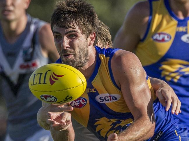 Andrew Gaff of the West Coast Eagles during the JLT Community Series between the West Coast Eagles and Port Adelaide Power at Leederville Oval in Perth, Sunday, February 25, 2018. (AAP Image/Tony McDonough) NO ARCHIVING, EDITORIAL USE ONLY