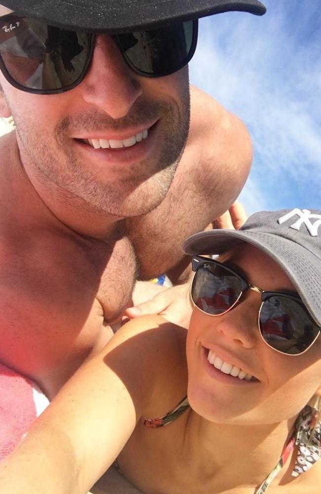 Sasha Mielczarek and Sam Frost having fun in the sun. Picture: Instagram