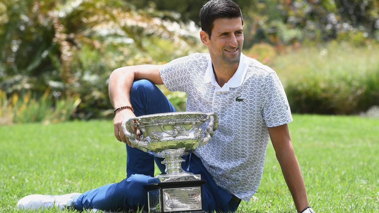 Tennis: Novak Djokovic apologises for touching umpire | The Australian