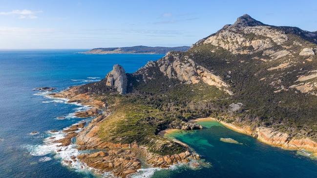 Flinders Island from above.