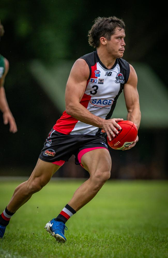 Matt Shannon playing for Southern Districts in the 2024-25 NTFL season. Picture: Patch Clapp / AFLNT