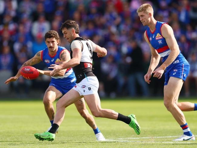 Zak Butters made a hot start, but faded with his team. Picture: Morgan Hancock/Getty Images