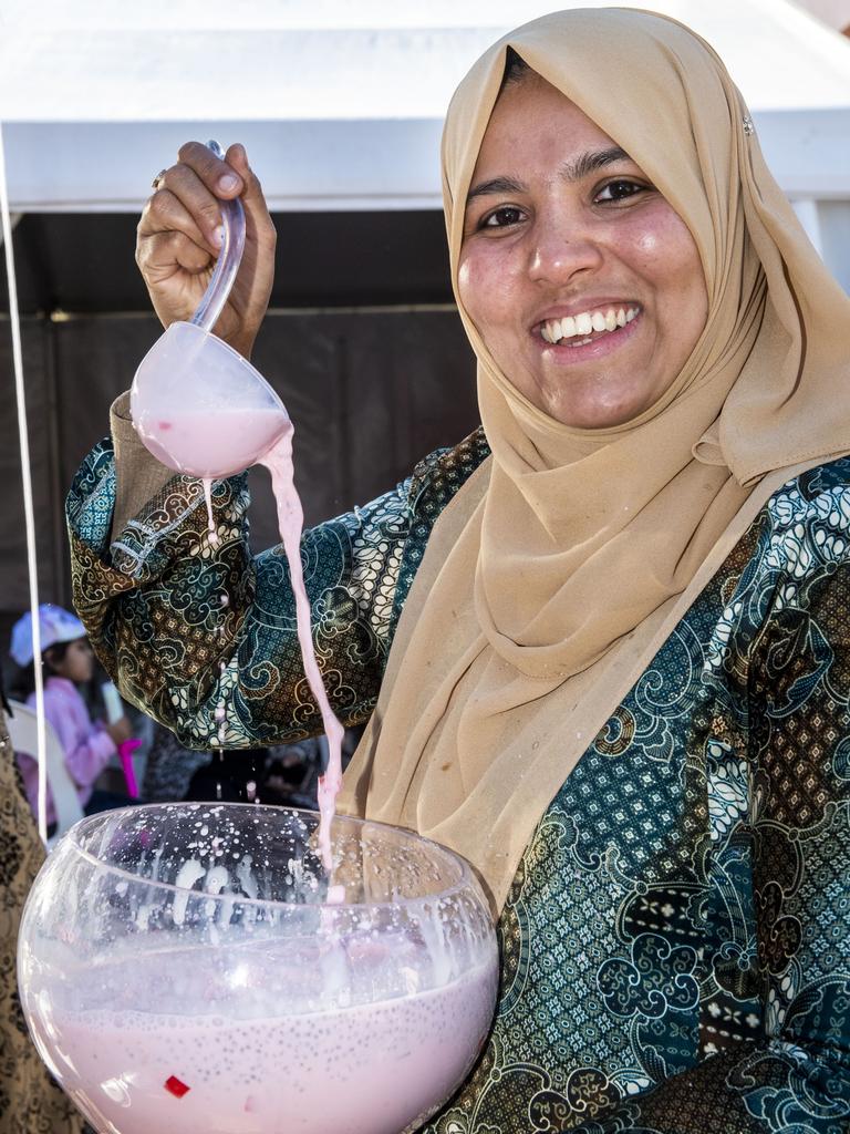 Nazreen Yoosuf on the Sri Lankan, Indian, Malaysian fusion food stall. 9th Annual Toowoomba International food festival and Mosque open day. Saturday, June 25, 2022. Picture: Nev Madsen.