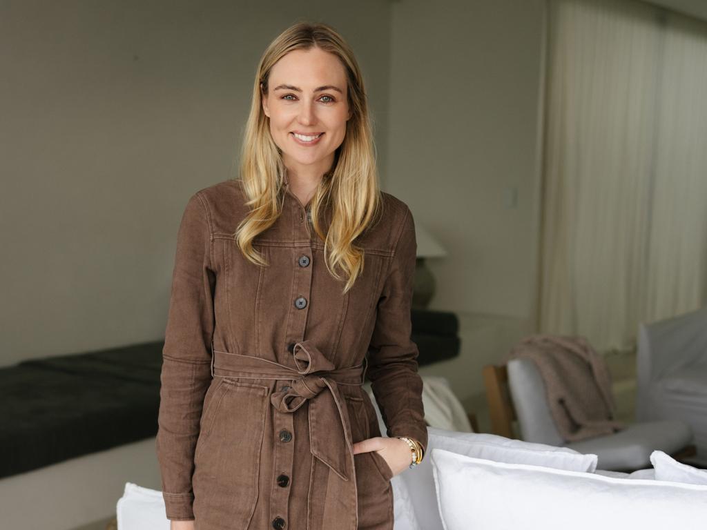 Canna Campbell is a big fan of side hustles.