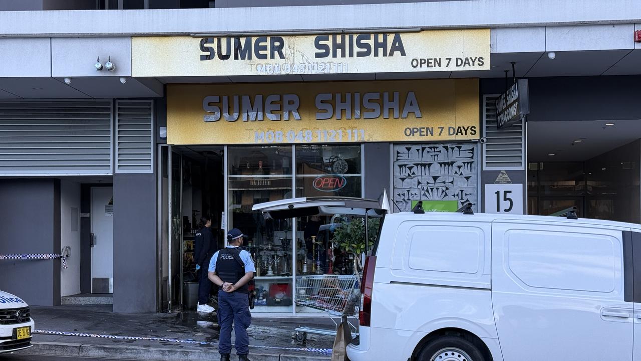 150 flee unit block after suspicious tobacconist shop blaze