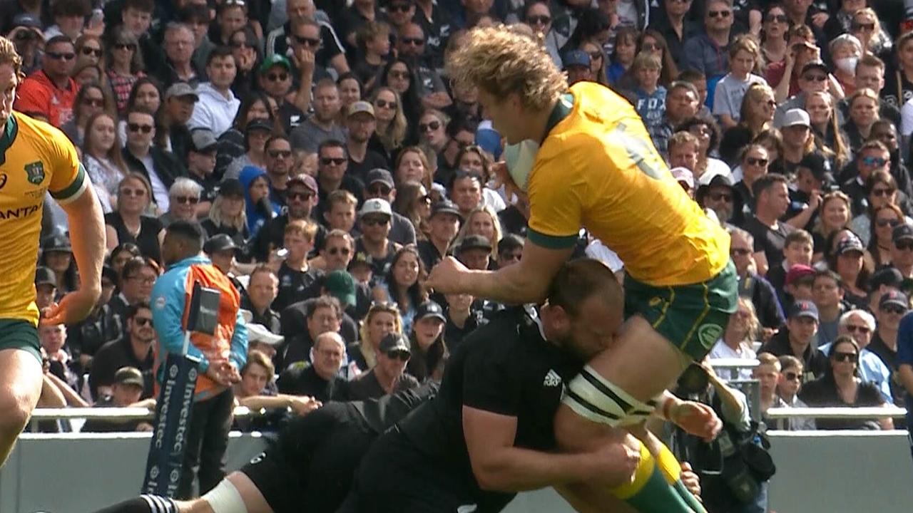 All Blacks prop Joe Moody was knocked out in this sickening collision.