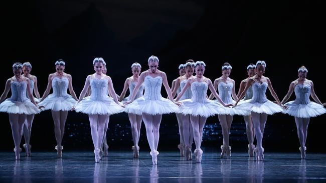 Ballet review: Swan Lake, Australian Ballet, Arts Centre Melbourne ...