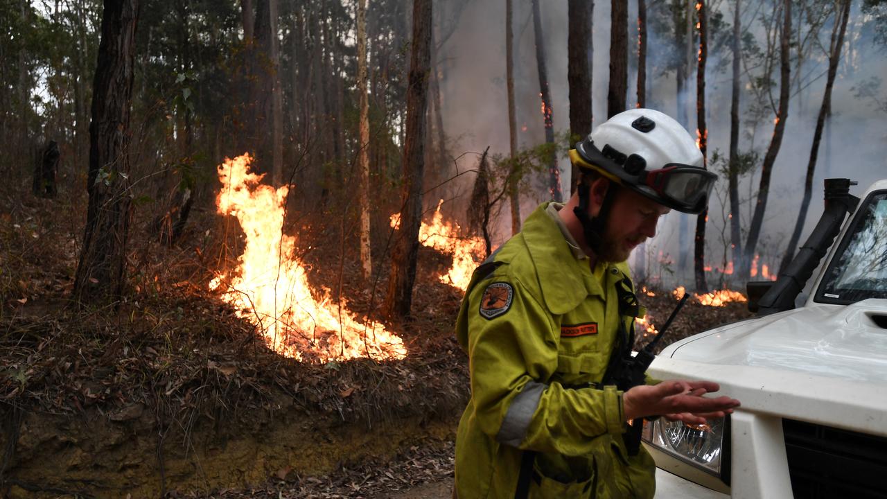 Fireys say the water tank isn’t sufficient. (AAP Image/Dean Lewins)