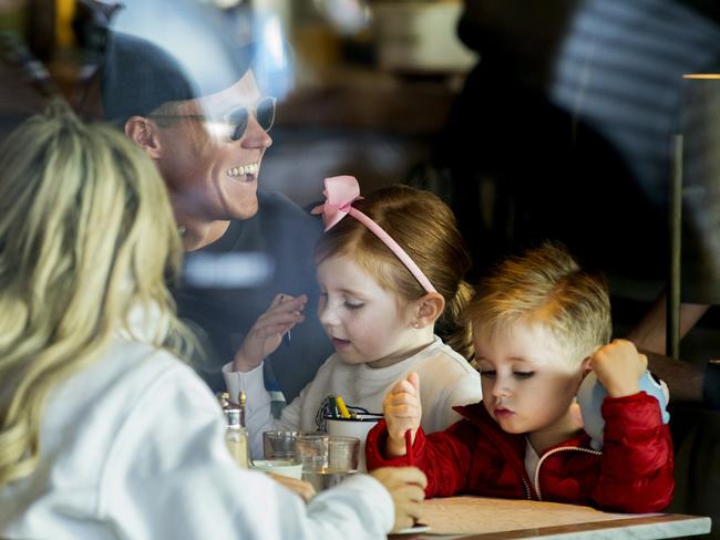 Roxy Jacenko and husband Oliver Curtis have brunch at Bills restaurant , Bondi Beach with their two children Pixie, 5, and Hunter, 3. Picture: Jenny Evans