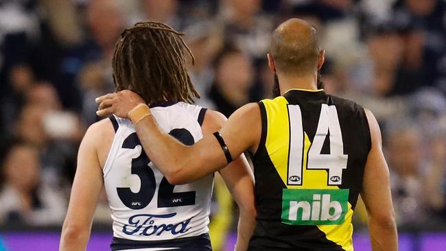 Houli has a word with Gryan Miers. Pic: Getty Images