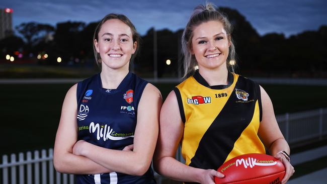 Lauren Clifton (Southern Districts) and Tegan Nottle (Central) ahead of the SA Country Football Championships at Victor Harbor this weekend. Picture: Mark Brake