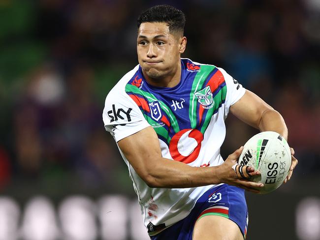 MELBOURNE, AUSTRALIA - APRIL 25:  Roger Tuivasa-Sheck of the Warriors runs the ball during the round seven NRL match between the Melbourne Storm and the New Zealand Warriors at AAMI Park on April 25, 2021, in Melbourne, Australia. (Photo by Robert Cianflone/Getty Images)