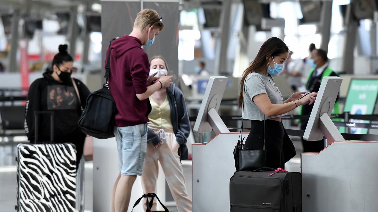 Passengers are seen wearing face masks at the Jetstar domestic check-in terminal at Sydney Airport, Sydney. Picture: NCA NewsWire/Bianca De Marchi