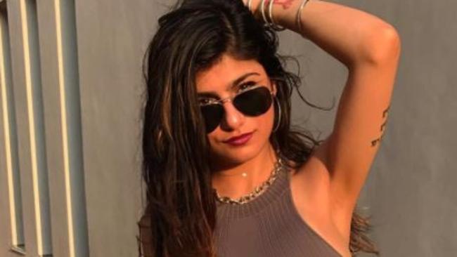 Islamic State Reportedly Threatens To Behead Porn Star Mia Khalifa