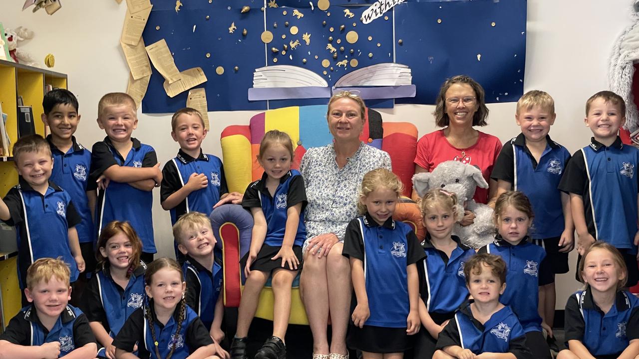 One Mile State School Preps 2024. (Back from left) Zovi, Kobey, Kaden, Mrs Smith, Hunter, Greyson (middle from left) Chevy, Thea, Jensen, (front from left) Lukah, Lucy, Aletheia, Rory, Brock, Willow, Charlotte, and (chair) Amity and Mrs E. Gympie My First Year.