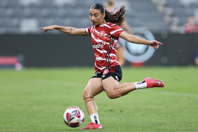 Sienna Saveska in action for the Wanderers. Picture: Jason McCawley/Getty Images
