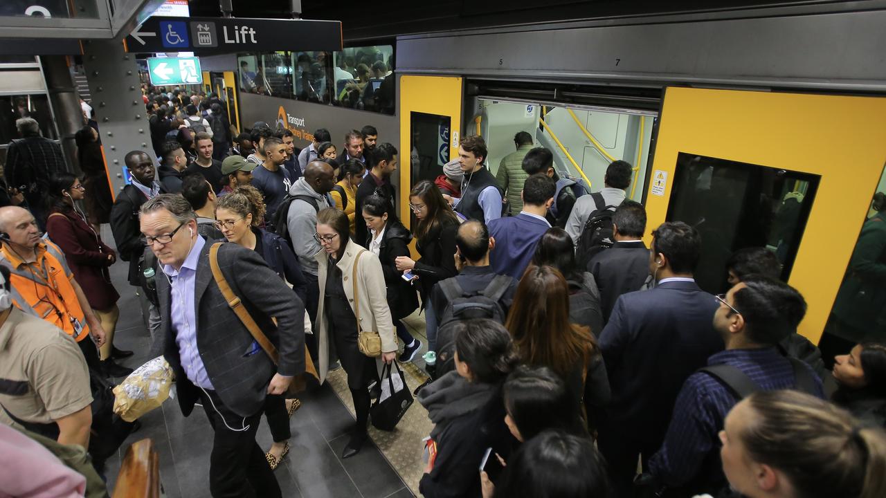 Sydney trains: February delays the worst on record | Daily Telegraph