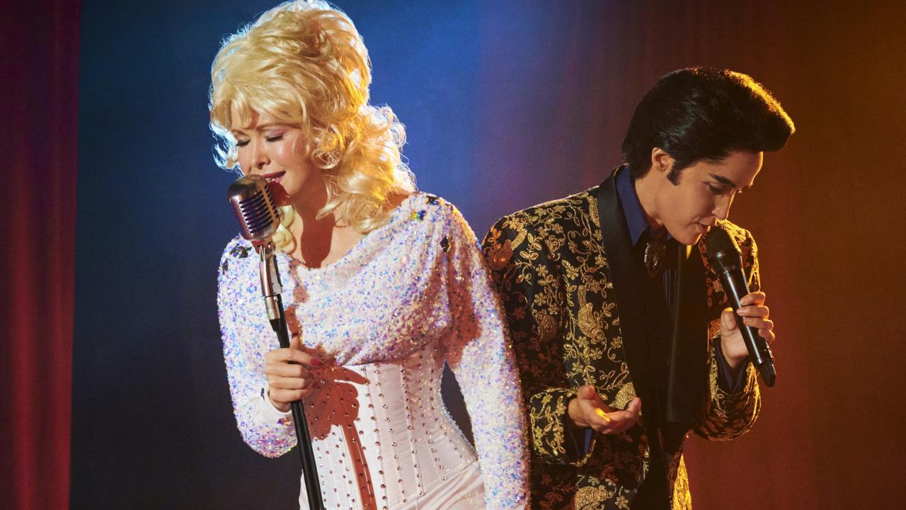 Krew Boylan and Rose Byrne as Dolly Parton and Elvis impersonators. Photo: Kane Skennar/Roadshow