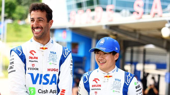 Daniel Ricciardo with his teammate Yuki Tsunoda. Photo: Mark Thompson / GETTY IMAGES NORTH AMERICA / Getty Images via AFP.