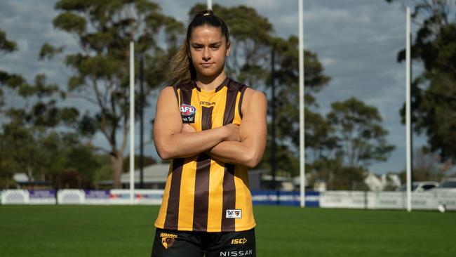 Dom Carbone is set to play for Hawthorn in the upcoming AFLW season. Picture: Hawthorn FC.