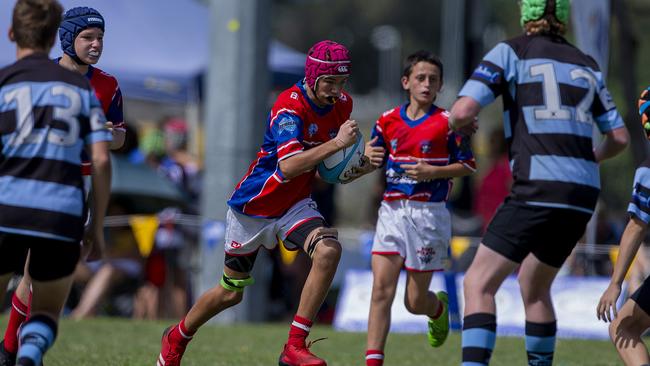 Under-14 and Under-15 finals of the King of the Country rugby union tournament at Gold Coast Eagles Rugby Union Club on Sunday 10 April 2022. Under 14's playing for 3rd place, Bond Pirates (Red) vs Maroochydore Swans. Picture: Jerad Williams