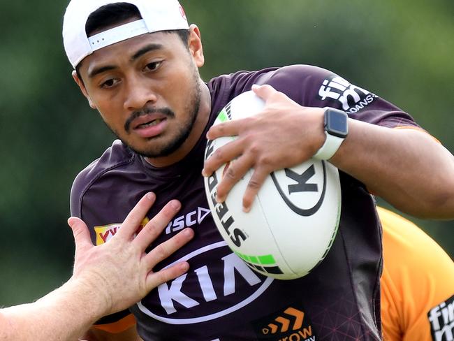 BRISBANE, AUSTRALIA - JUNE 16: Anthony Milford in action during a Brisbane Broncos NRL training session at the Clive Berghofer Centre on June 16, 2020 in Brisbane, Australia. (Photo by Bradley Kanaris/Getty Images)