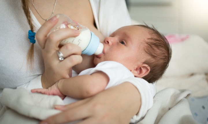 bottle feeding from birth