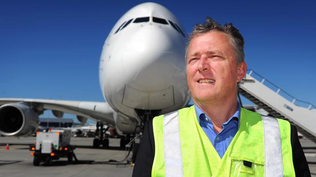 Melbourne airport chief to take off | Herald Sun