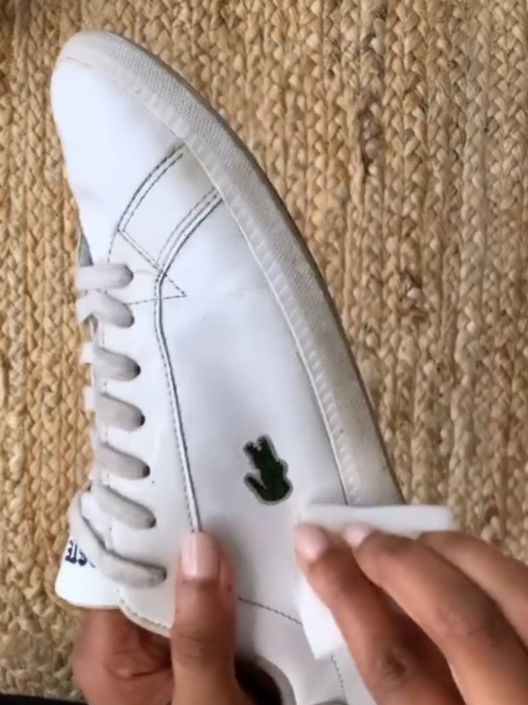 How to clean white shoes 3 hack will get best results Checkout