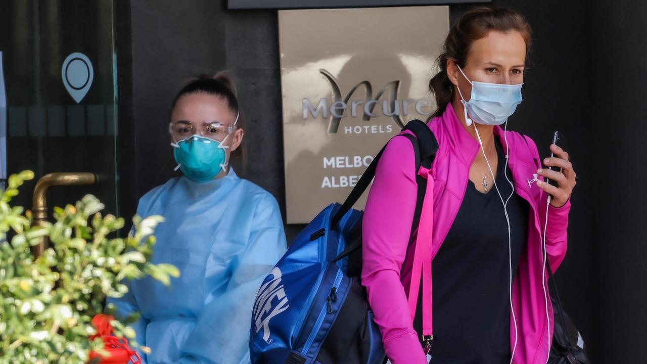 MELBOURNE,AUSTRALIA-NewsWire Photos 22 JANUARY, 2021: Australian Open tennis players and officials head to training from the Pullman Melbourne Albert Park Hotel. Picture : NCA NewsWire / Ian Currie
