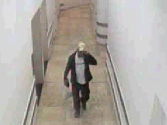 CCTV footage of Walter Marsh at Chatswood Chase straight after he killed Michelle Beets in her home.