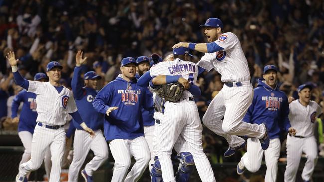 World Series 2016: Chicago Cubs thrash Cleveland Indians to set-up