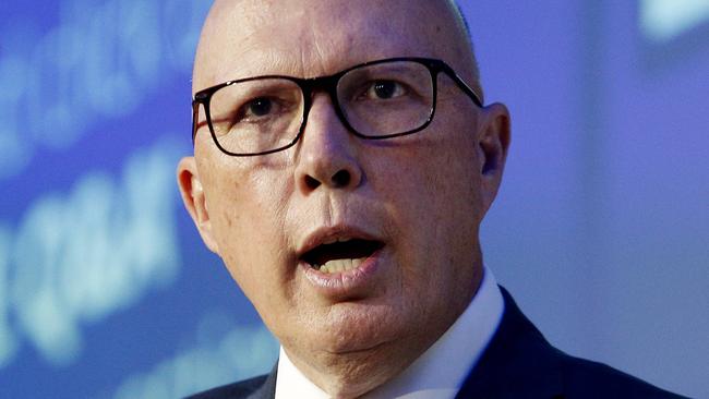 SYDNEY, AUSTRALIA - NewsWire Photos APRIL 3rd, 2024:  Leader of the opposition Peter Dutton gives the keynote address at the COSBOA (Council of Small Business Organisations Australia) Summit at the Sofitel , Darling harbour.  Picture: NCA NewsWire / John Appleyard