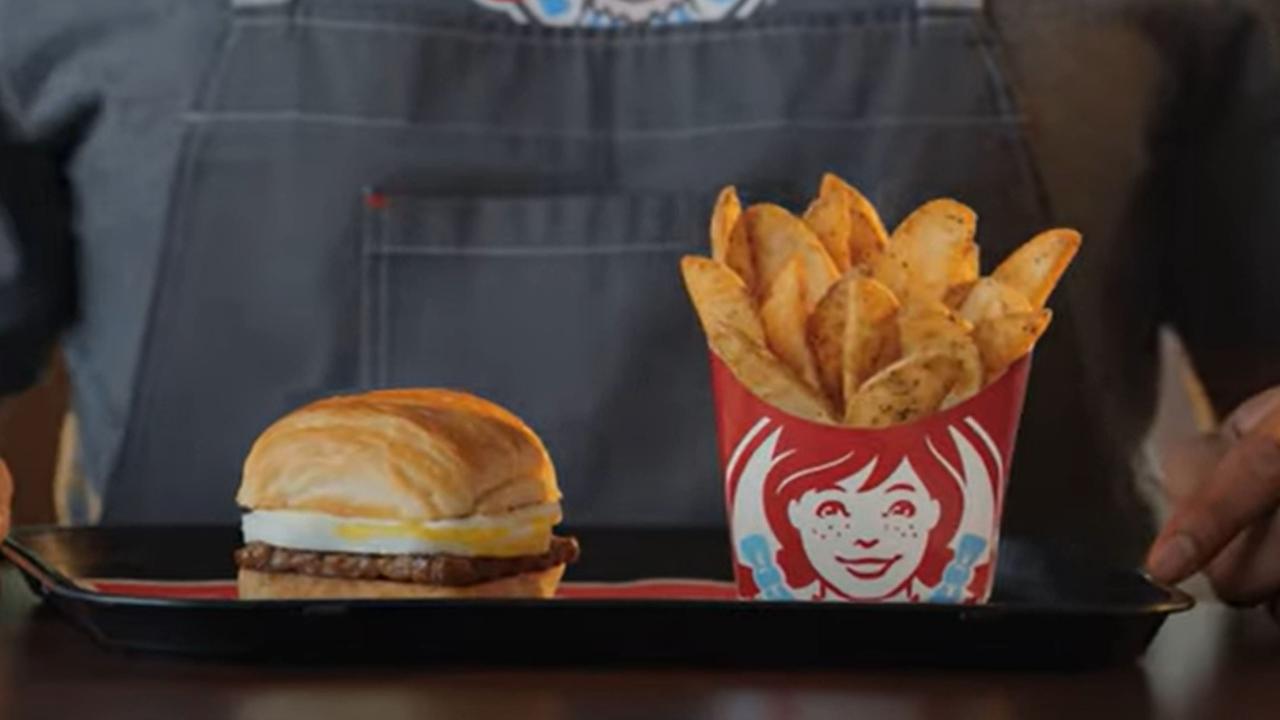 Wendy’s is coming to Australia, and has Macca’s in its sights.