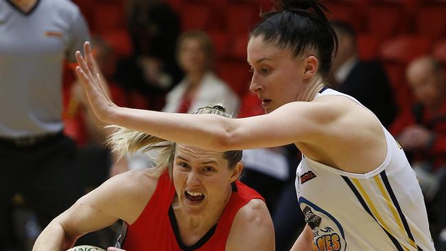 The Sydney Flames go into round two with a win and a loss under their belt.