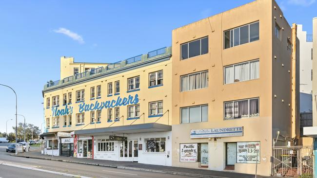 Noah’s Backpackers at Bondi Beach.