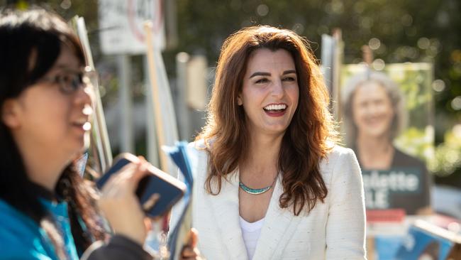 Gisele Kapterian talking to voters in Chatswood. Picture: Julian Andrews