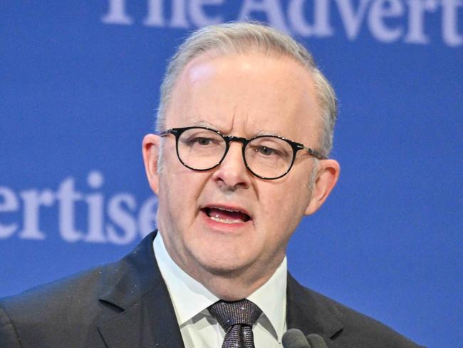 ADELAIDE, AUSTRALIA - NewsWire Photos FEBRUARY 21, 2025: The Prime Minister, Anthony Albanese delivers a speech at the Building a Bigger, Better SA Forum. Picture: NewsWire / Brenton Edwards