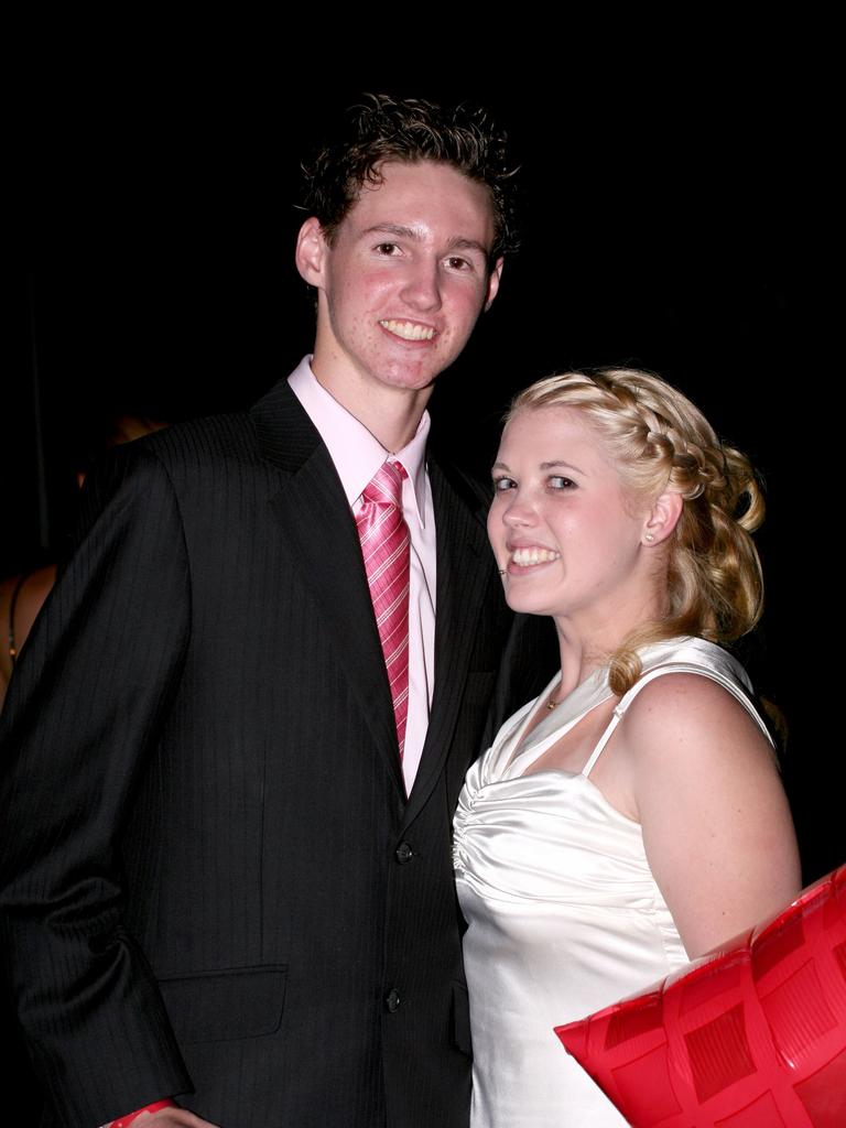 Dominic Bulters and Elsbeth Redenius at the 2009 Nhulunbuy High School formal. Picture: NT NEWS