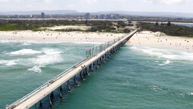 The sand pumping jetty at The Spit. Photo: Kit Wise