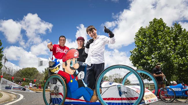 Jason and Rochelle Biagiono with their son Lincoln Biagioni and the Mario Kart at the Greenmount Billy Kart Challenge, Saturday, November 23, 2024. Picture: Kevin Farmer